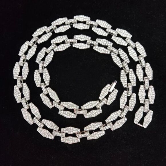 Iced Out Hip Hop Blade Necklace - Picture 1 of 3